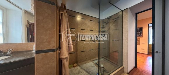 5-salle Appartement à Turin, Italy No. 39865 20