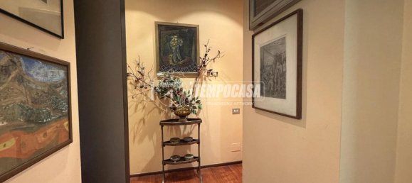 5-salle Appartement à Turin, Italy No. 39865 8