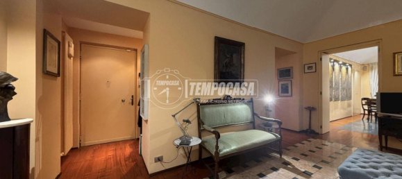 5-salle Appartement à Turin, Italy No. 39865 6