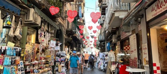 1 chambre Appartement à Naples, Italy No. 267678 4