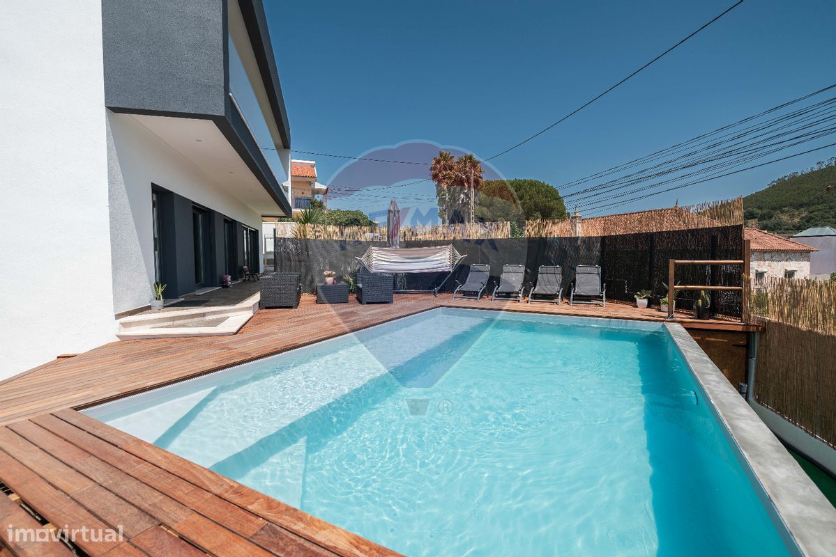 4 bedrooms House in Loures, Portugal No. 175037