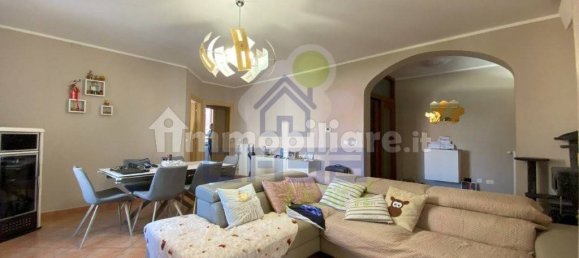 3 bedrooms Villa in Brescello, Italy No. 374294 9