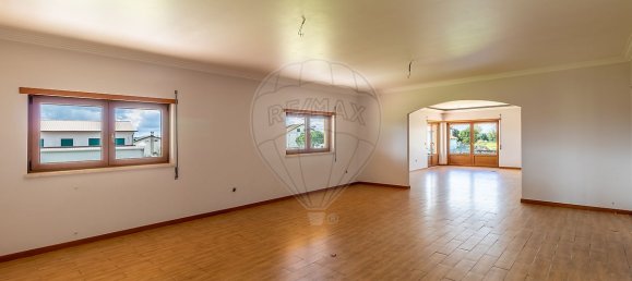 Дом с 5 спальнями в Коимбра, Португалия № 37782 13