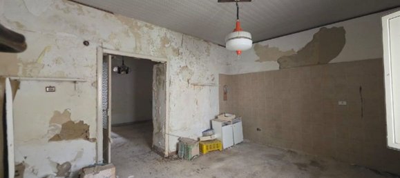 2 rooms House in Vittoria, Italy No. 123672 5