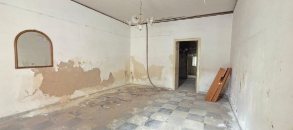 2 rooms House in Vittoria, Italy No. 123672 3