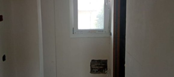 Дом с 3 комнатами в Дзинаско, Италия № 299831 18