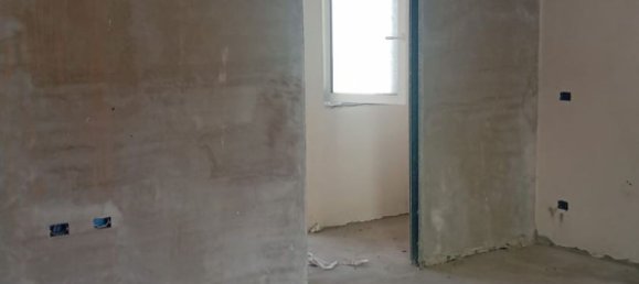 Дом с 3 комнатами в Дзинаско, Италия № 299831 7