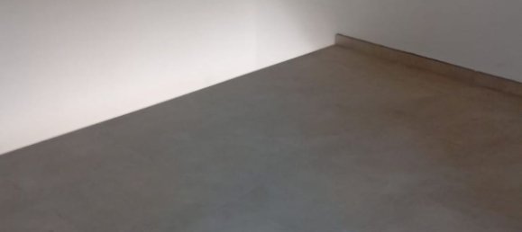 Дом с 3 комнатами в Дзинаско, Италия № 299831 32