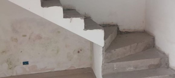 Дом с 3 комнатами в Дзинаско, Италия № 299831 28