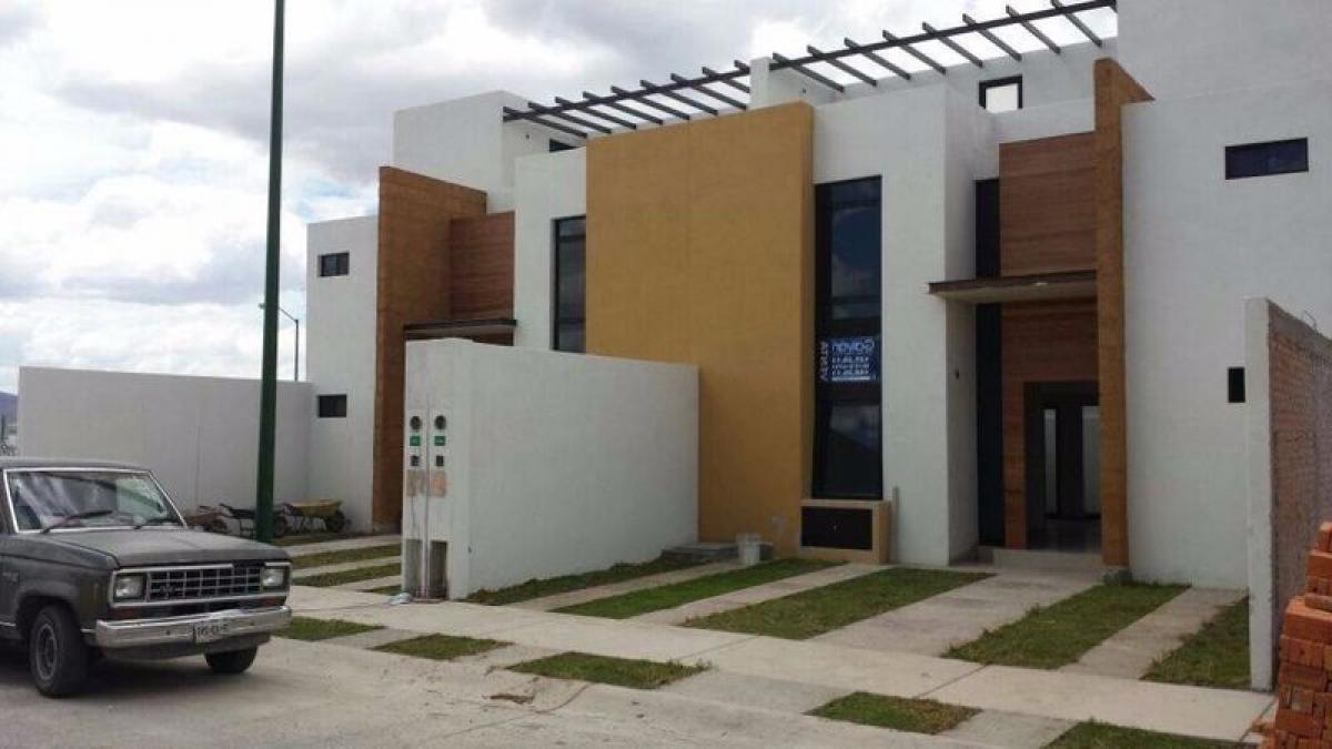 3 bedrooms House in San Luis Potosi, Mexico No. 172681