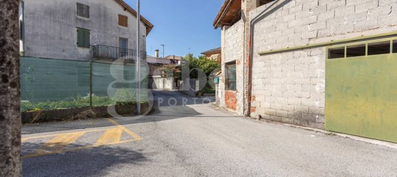 4 bedrooms House in Fossalta di Portogruaro, Italy No. 351437 9