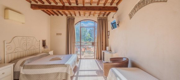 16 bedrooms Hotel in San Gimignano, Italy No. 69472 30