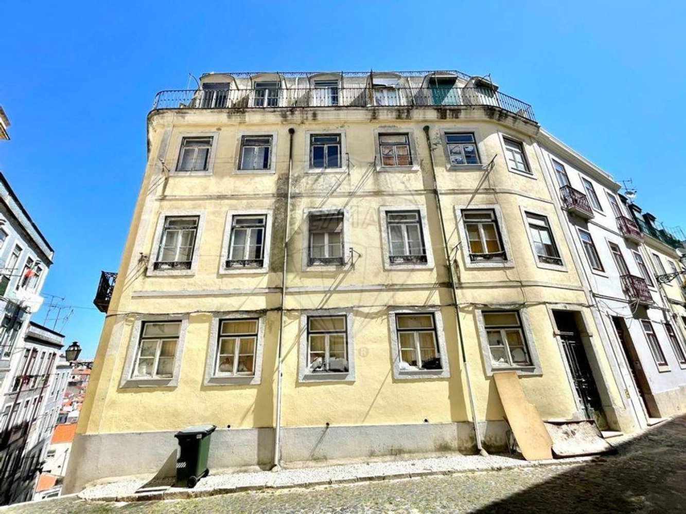 Gebäude in Lisbon, Portugal 500m², Nr. 66272