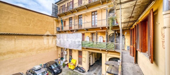 1 bedroom Apartment in Turin, Italy No. 302916 15