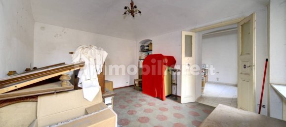 1 bedroom Apartment in Turin, Italy No. 302916 12