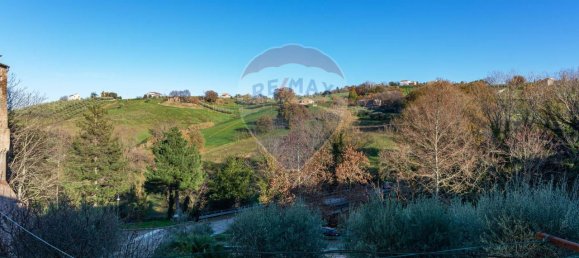 5-salle Maison à Serra de' Conti, Italy No. 7632 7