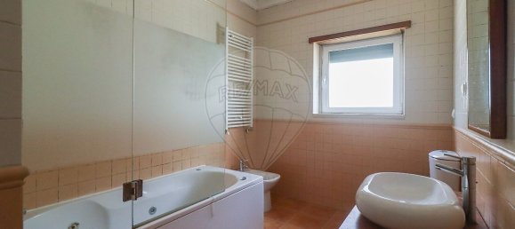 4 Schlafzimmer Haus in Colares, Portugal, Nr. 48743 33
