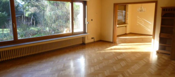 6 rooms House in Wesel, Germany No. 279502 5