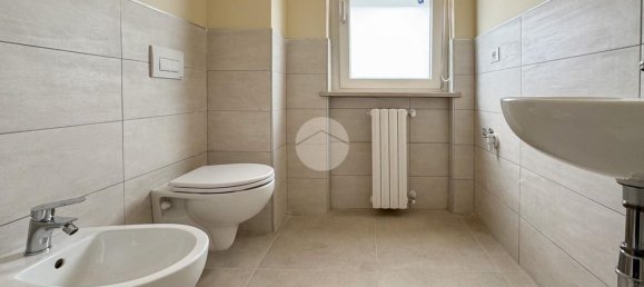 4 rooms Apartment in Teramo, Italy No. 269950 16