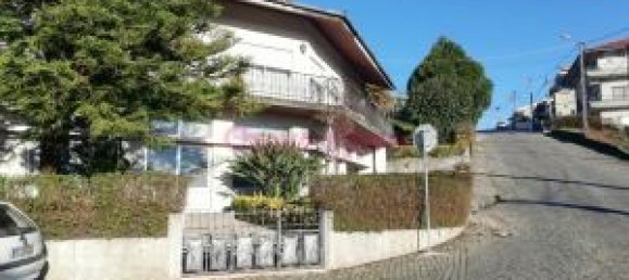 3 Schlafzimmer Haus in Rebordosa, Portugal, Nr. 45804 2