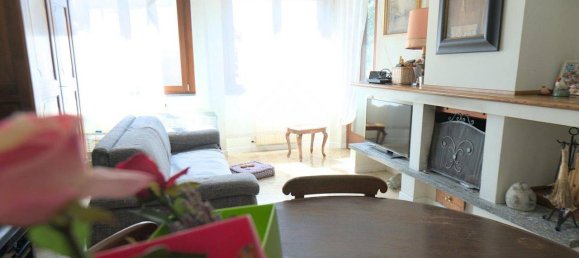 Apartamento de 4 habitaciónes en Varese, Italy No. 105154 2