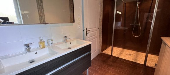 5 bedrooms House in Calvados, France No. 288033 7