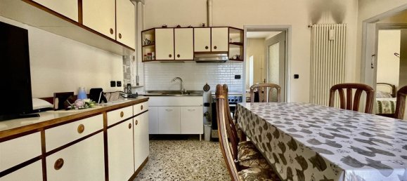 3-salle Appartement à Lentate sul Seveso, Italy No. 260026 9