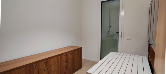 Квартира с 4 комнатами в Тревизо, Италия № 83531 22