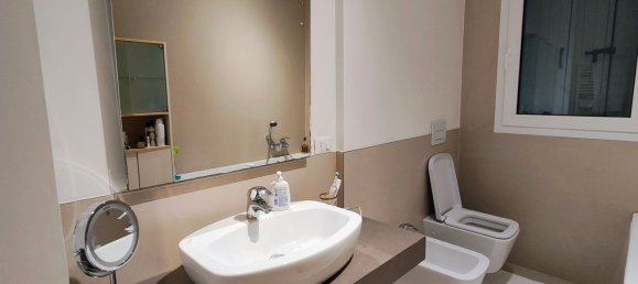 Квартира с 4 комнатами в Тревизо, Италия № 83531 20