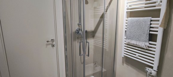 Квартира с 4 комнатами в Тревизо, Италия № 83531 16