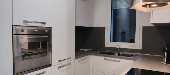 Квартира с 4 комнатами в Тревизо, Италия № 83531 9