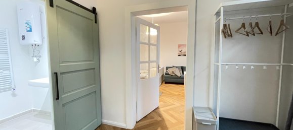 Studio in Rudolfsheim-Funfhaus, Austria, Nr. 17637 4