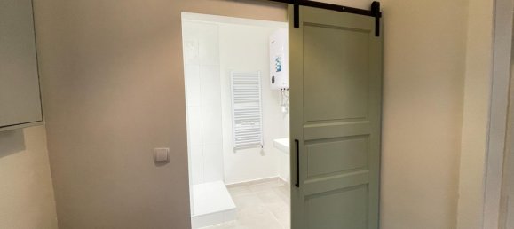 Studio in Rudolfsheim-Funfhaus, Austria, Nr. 17637 11