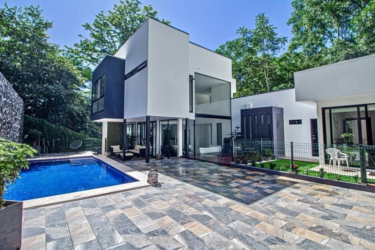 6 dormitorios сasa en venta en Santa Ana, San José, Costa Rica № 521