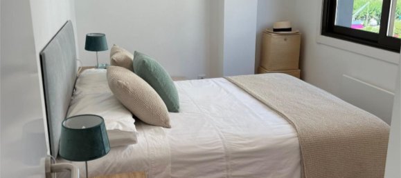 Квартира с 2 спальнями в Понтеведра, Испания № 181854 8