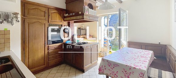 5 bedrooms Castles in Romagne, France No. 197648 4