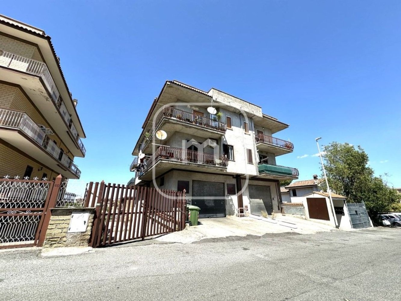 2 rooms Apartment in Rome, Italy No. 286246