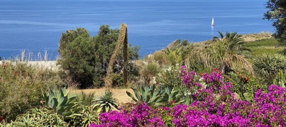 10-salle Villa à Malfa, Italy No. 331957 7