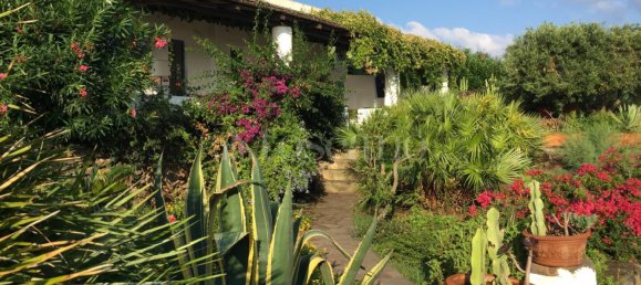 10-salle Villa à Malfa, Italy No. 331957 8