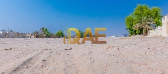 2418.9165m² Land in Jumeirah, UAE No. 4622 7