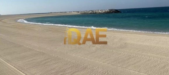 2418.9165m² Land in Jumeirah, UAE No. 4622 3