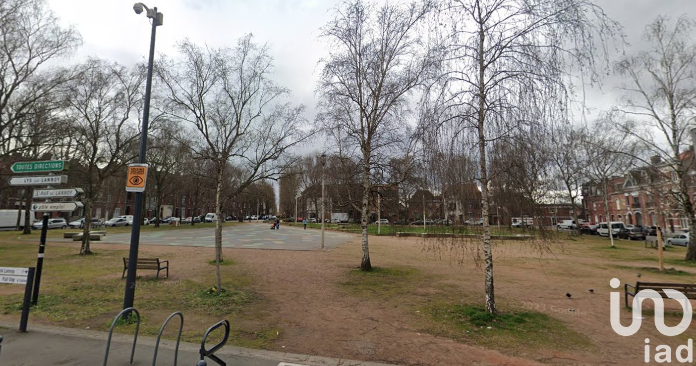 13m² Garage in Roubaix, France No. 157966