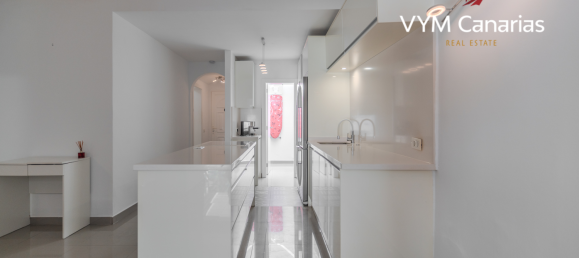 Villa de 2 dormitorios en San Eugenio, Spain No. 15214 13