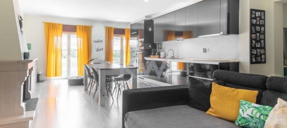 1 bedroom Apartment in Sesimbra, Portugal No. 58087 2