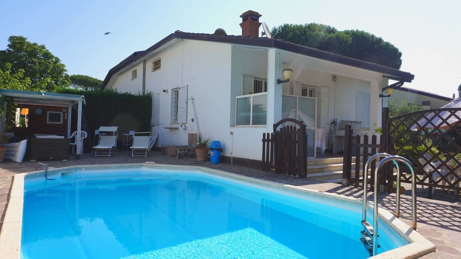 4 bedrooms Villa in Comacchio, Italy No. 317487