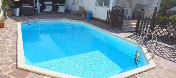 4 bedrooms Villa in Comacchio, Italy No. 317487 17