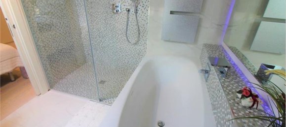 4 bedrooms Villa in Forte dei Marmi, Italy No. 378329 17