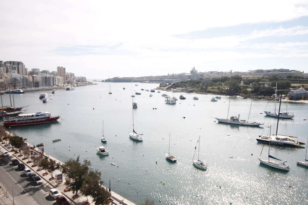 2 غرف نوم شقة في Sliema, Malta رقم 9474