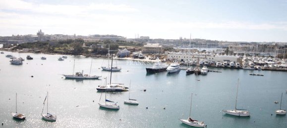 2 غرف نوم شقة في Sliema, Malta رقم 9474 6