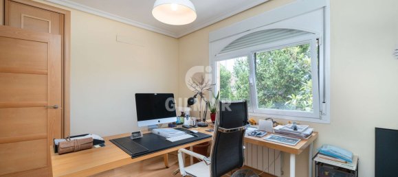 4 bedrooms House in Madrid, Spain No. 167245 4